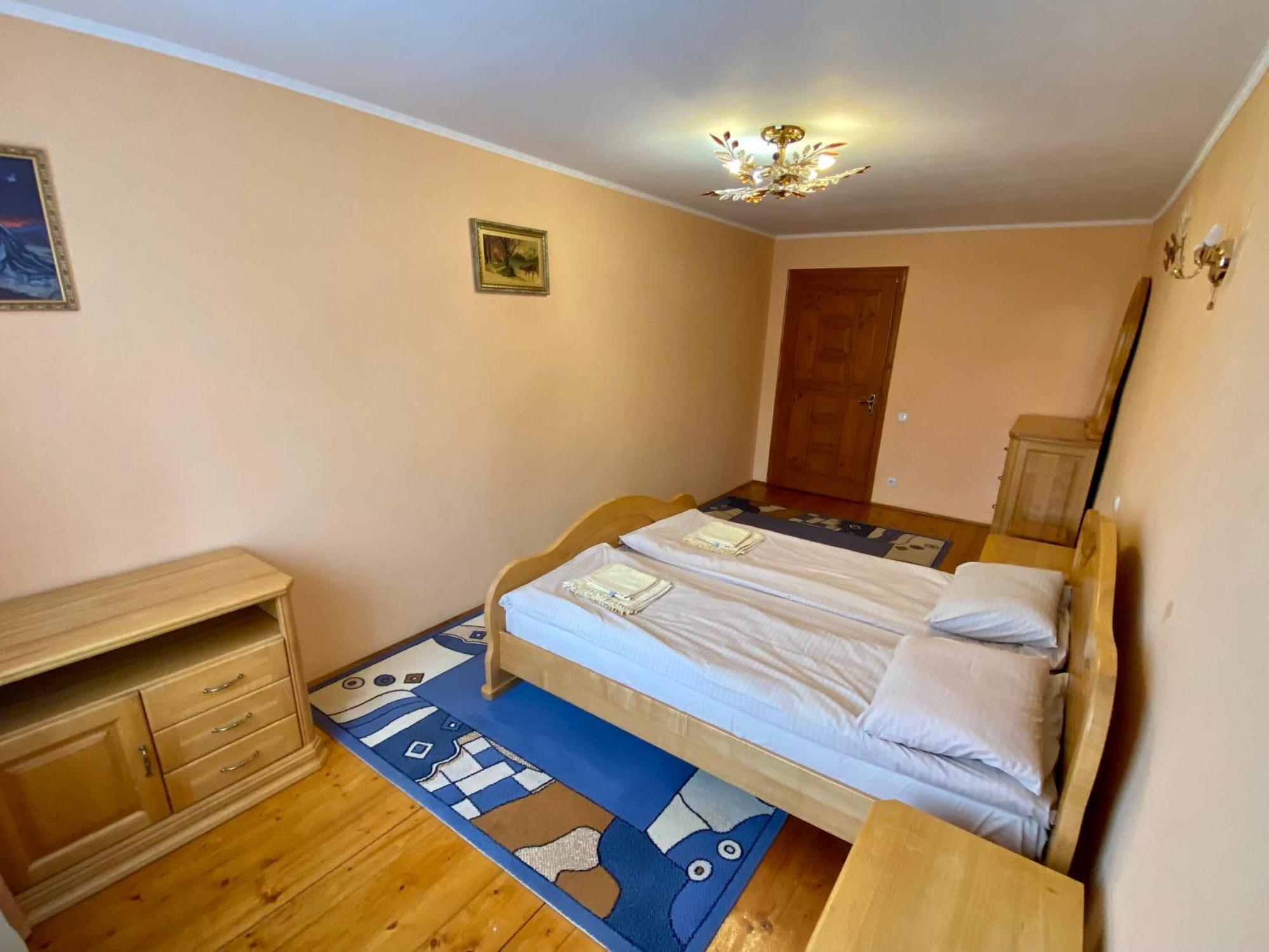 Zyma_Lito Guest House Яремча Экстерьер фото